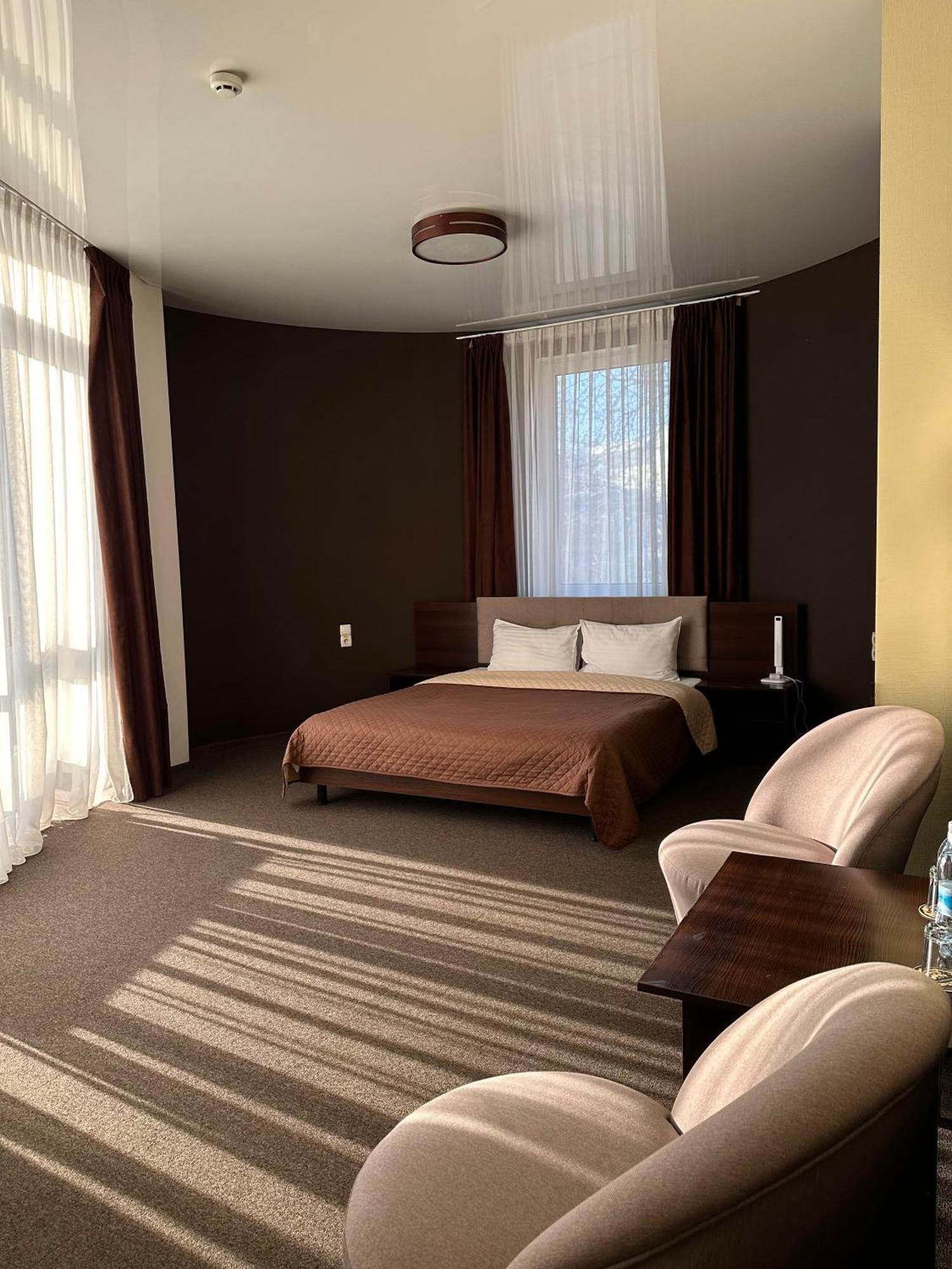 Hotel Atmosphere Poltava Cameră foto